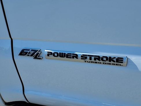 Used 2022 Ford F250 Lariat w/ Tremor Off-Road Package image 6