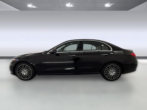 Used 2022 Mercedes-Benz C 300 Sedan image 2