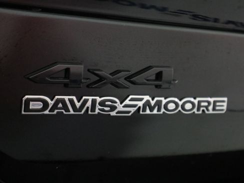 New 2025 Jeep Grand Cherokee L Altitude image 37