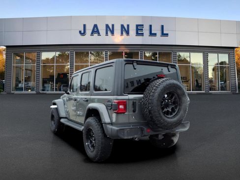 Used 2020 Jeep Wrangler Unlimited Sahara w/ Dual Top Group image 7