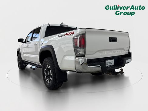 Used 2020 Toyota Tacoma TRD Off-Road AWD/4WD image 5