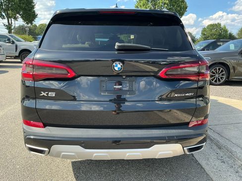 Used 2019 BMW X5 xDrive40i w/ Premium Package 2 AWD/4WD image 4