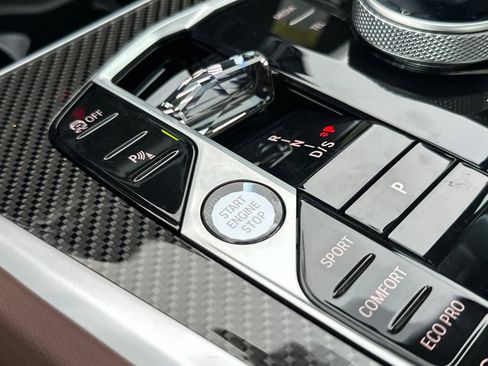 New 2026 BMW X6 M60i w/ Executive Package image 20