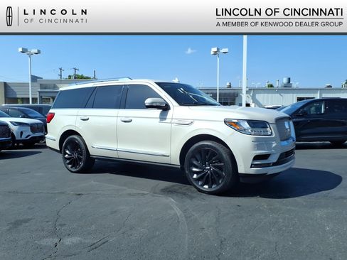 Used 2021 Lincoln Navigator Reserve AWD/4WD image 1