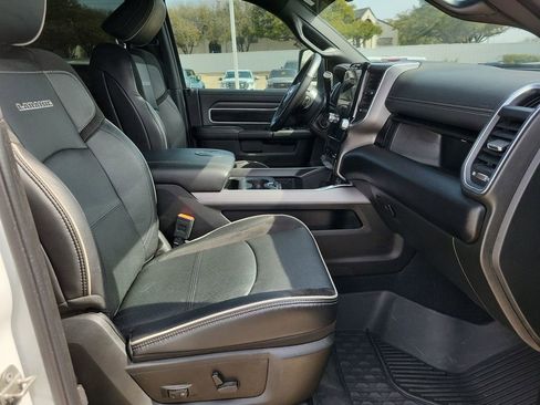 Used 2024 RAM 2500 Laramie w/ Sport Appearance Package image 27