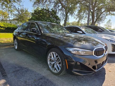Used 2025 BMW 330i Sedan image 3