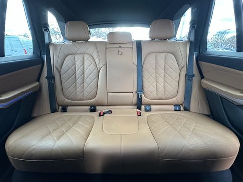 Used 2023 BMW X5 xDrive40i image 17