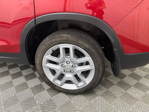 Certified 2025 Honda Passport EX-L image 22