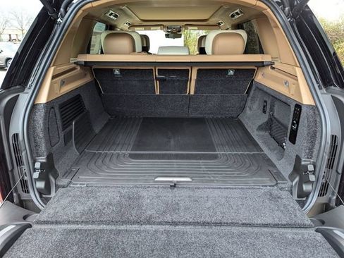 New 2025 Land Rover Range Rover SV AWD/4WD image 16