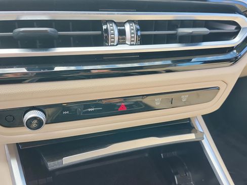 Certified 2023 BMW 330e 330e w/ Convenience Package image 20