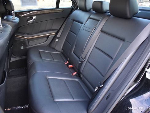 Used 2010 Mercedes-Benz E 350 Sedan image 15