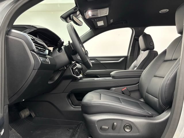 New 2026 GMC Acadia Elevation w/ Black Edition FWD image 18
