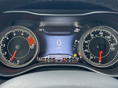 Used 2019 Jeep Cherokee Trailhawk image 27