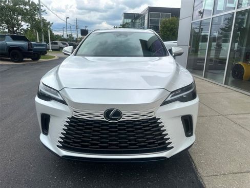 Used 2023 Lexus RX 350 Premium Plus w/ Accessory Package AWD/4WD image 6