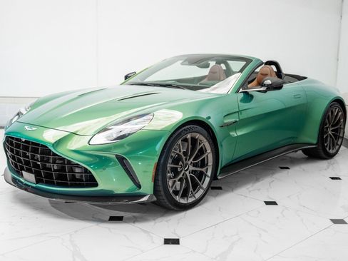 New 2026 Aston Martin V8 Vantage Roadster image 41