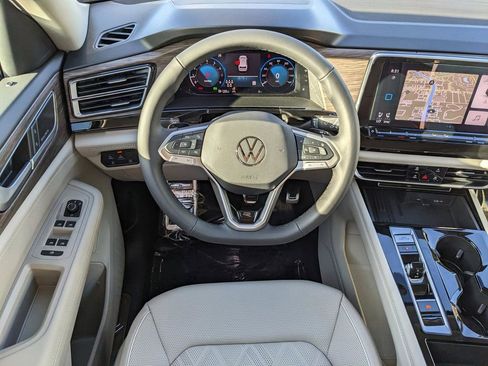 New 2026 Volkswagen Atlas SEL Premium R-Line AWD/4WD image 14