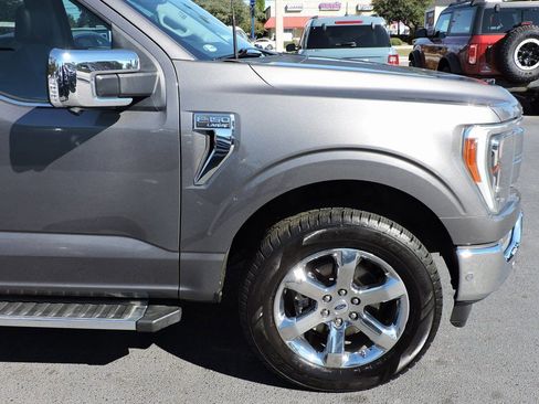 Certified 2022 Ford F150 Lariat w/ Equipment Group 502A High image 4