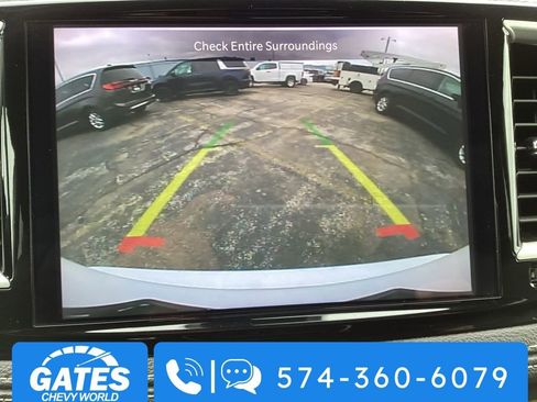 Used 2024 Chrysler Pacifica Select image 19