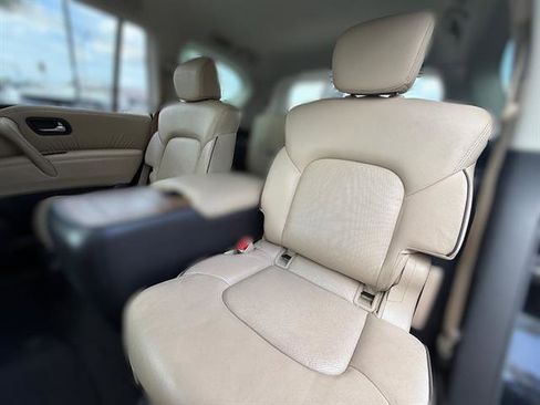 Used 2021 Nissan Armada SL w/ Captain's Chairs Package RWD image 10