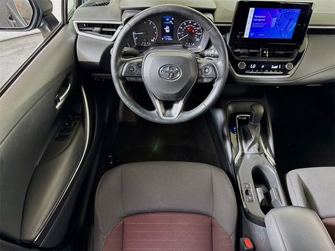 Used 2023 Toyota Corolla SE image 19
