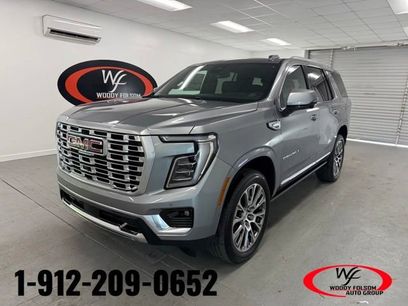 New 2026 GMC Yukon Denali w/ Sun & Power Step Package
