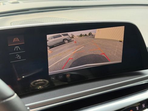 Used 2024 Cadillac Lyriq Tech AWD/4WD image 30