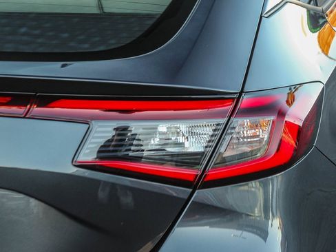 Used 2024 Honda Civic EX-L image 11