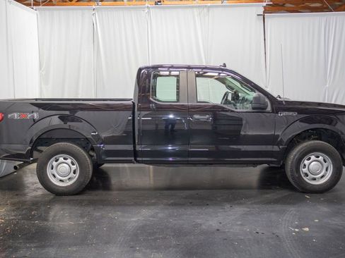Used 2020 Ford F150 XL w/ Equipment Group 101A Mid AWD/4WD image 5
