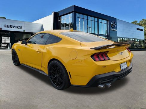 Used 2024 Ford Mustang GT RWD image 6