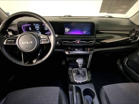 Used 2025 Kia Seltos S image 15