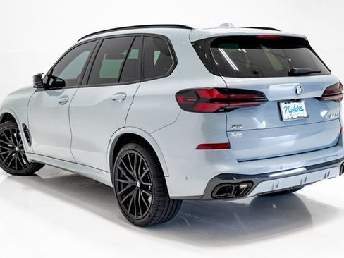 Used 2025 BMW X5 M60i AWD/4WD image 37