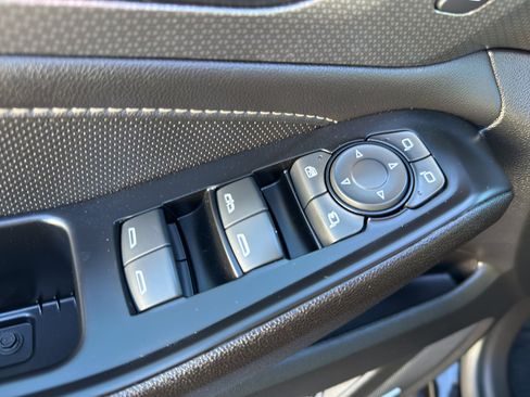 Certified 2023 Chevrolet Traverse Premier w/ Redline Edition image 12