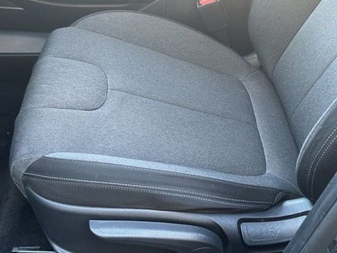 Used 2020 Hyundai Palisade SE image 29