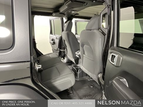 Used 2023 Jeep Wrangler Sport S image 15
