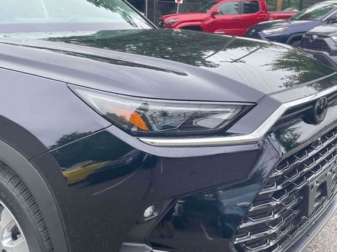 Used 2026 Toyota Grand Highlander AWD image 12