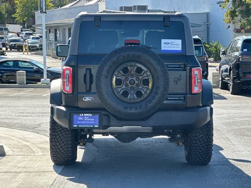 Certified 2022 Ford Bronco Wildtrak AWD/4WD image 4