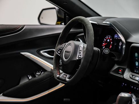 Used 2024 Chevrolet Camaro ZL1 image 59