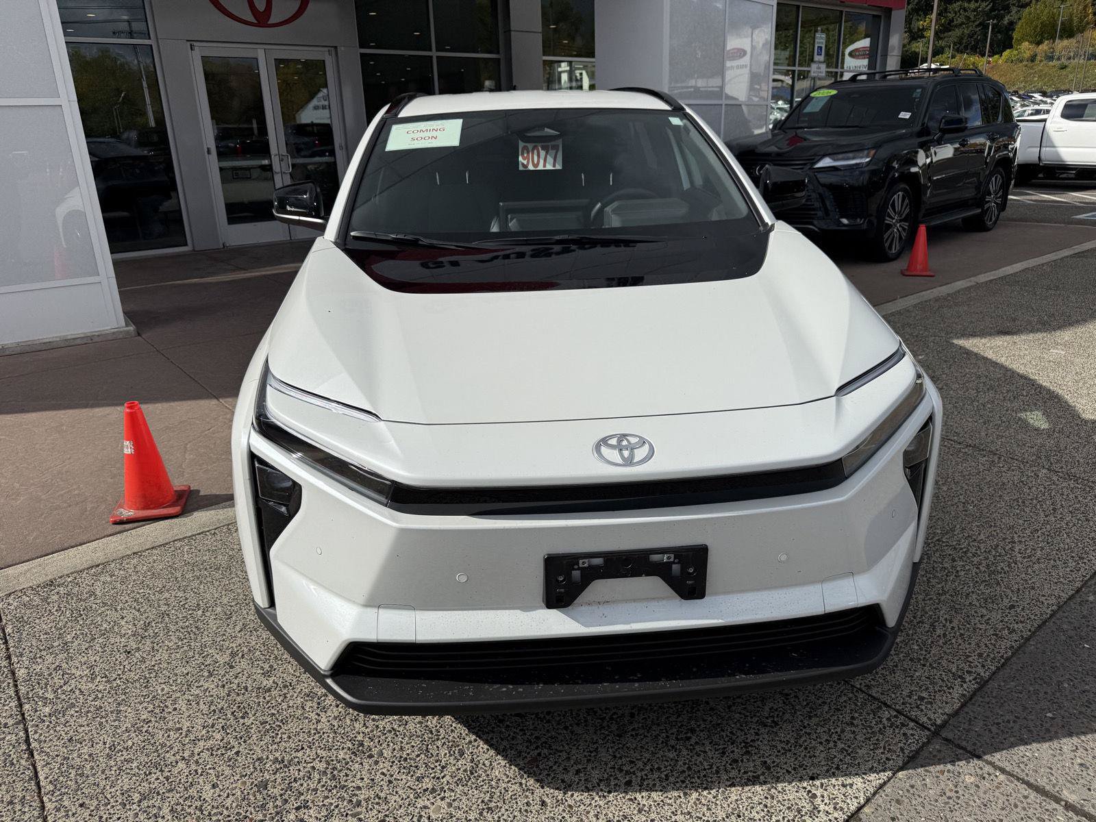 Used 2026 Toyota bZ AWD/4WD image 9