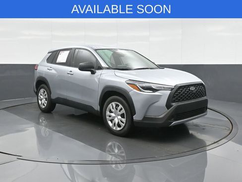 Used 2022 Toyota Corolla Cross L AWD/4WD image 1