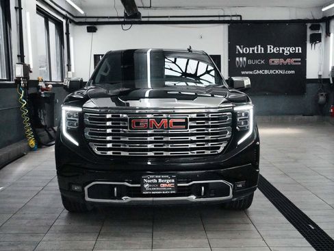 Used 2026 GMC Sierra 1500 Denali AWD/4WD image 2
