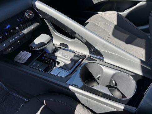 New 2026 Hyundai Elantra SEL Sport Premium FWD image 13