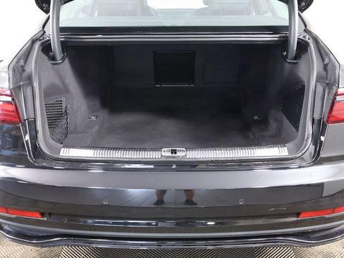 Used 2022 Audi A8 L 3.0T w/ Executive Package image 22