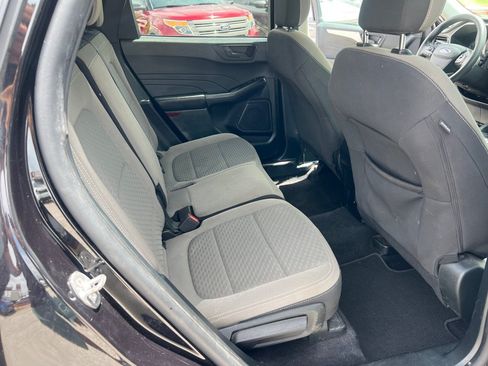 Used 2022 Ford Escape SE FWD image 23