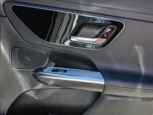 New 2026 Mercedes-Benz GLC 300 4MATIC image 33