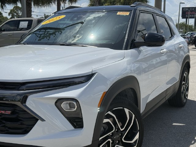 Used 2025 Chevrolet TrailBlazer RS w/ Convenience Package FWD image 6