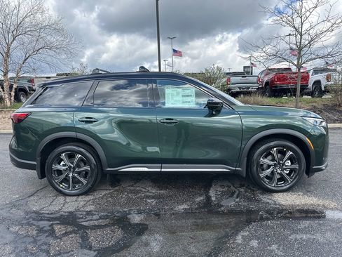 Used 2026 INFINITI QX60 Autograph w/ Dark Cargo Package AWD/4WD image 6
