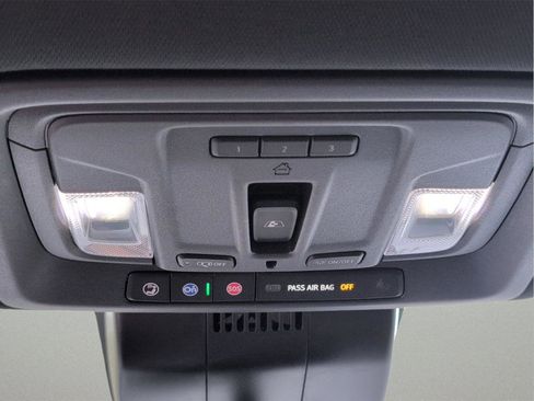 Certified 2023 Chevrolet Silverado 1500 ZR2 w/ Technology Package image 17