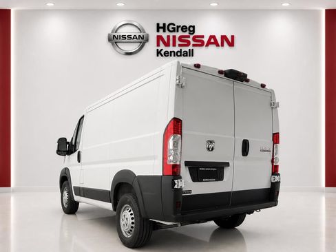 Used 2024 RAM ProMaster 1500 w/ Convenience Group FWD image 2