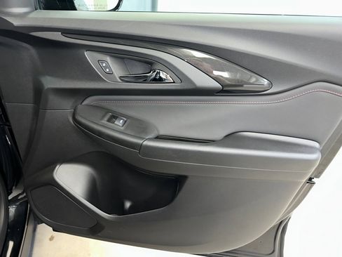 Certified 2023 Chevrolet TrailBlazer RS w/ Convenience Package image 28