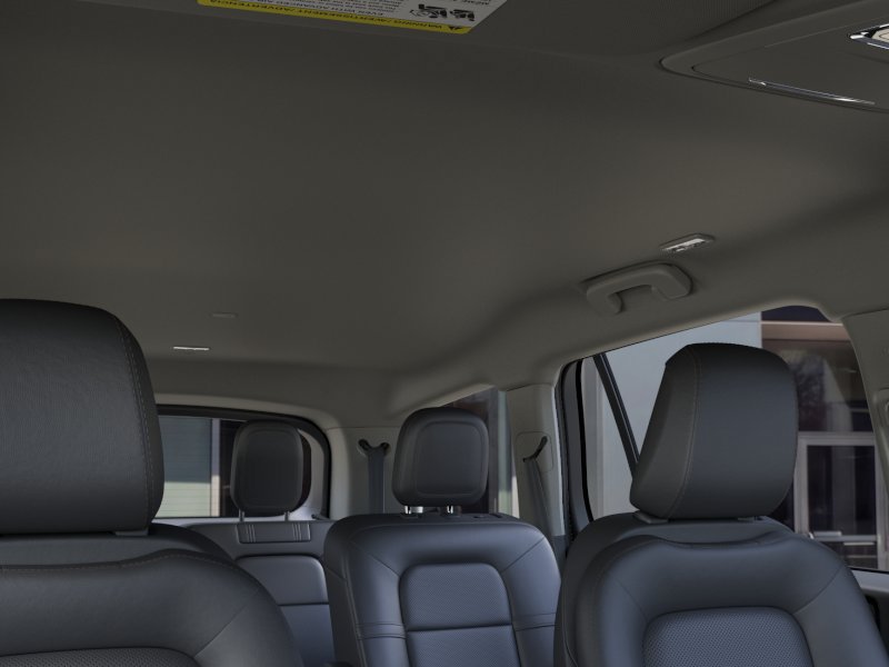 Used 2026 Lincoln Aviator AWD image 22